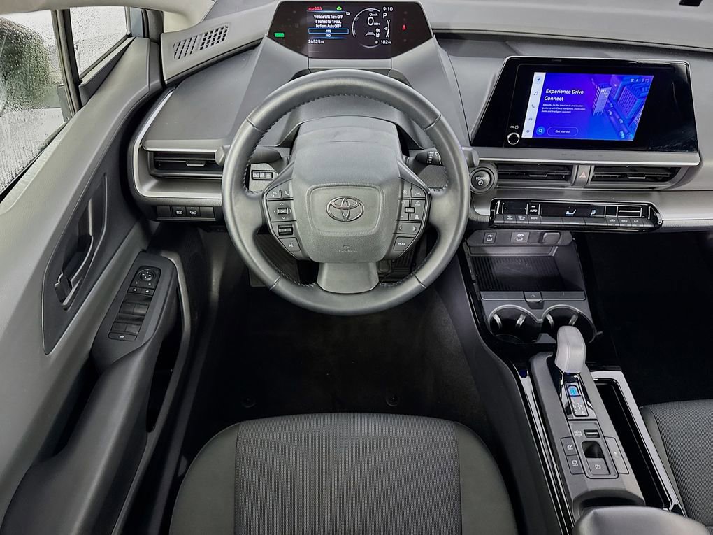 Used 2024 Toyota Prius LE image 27