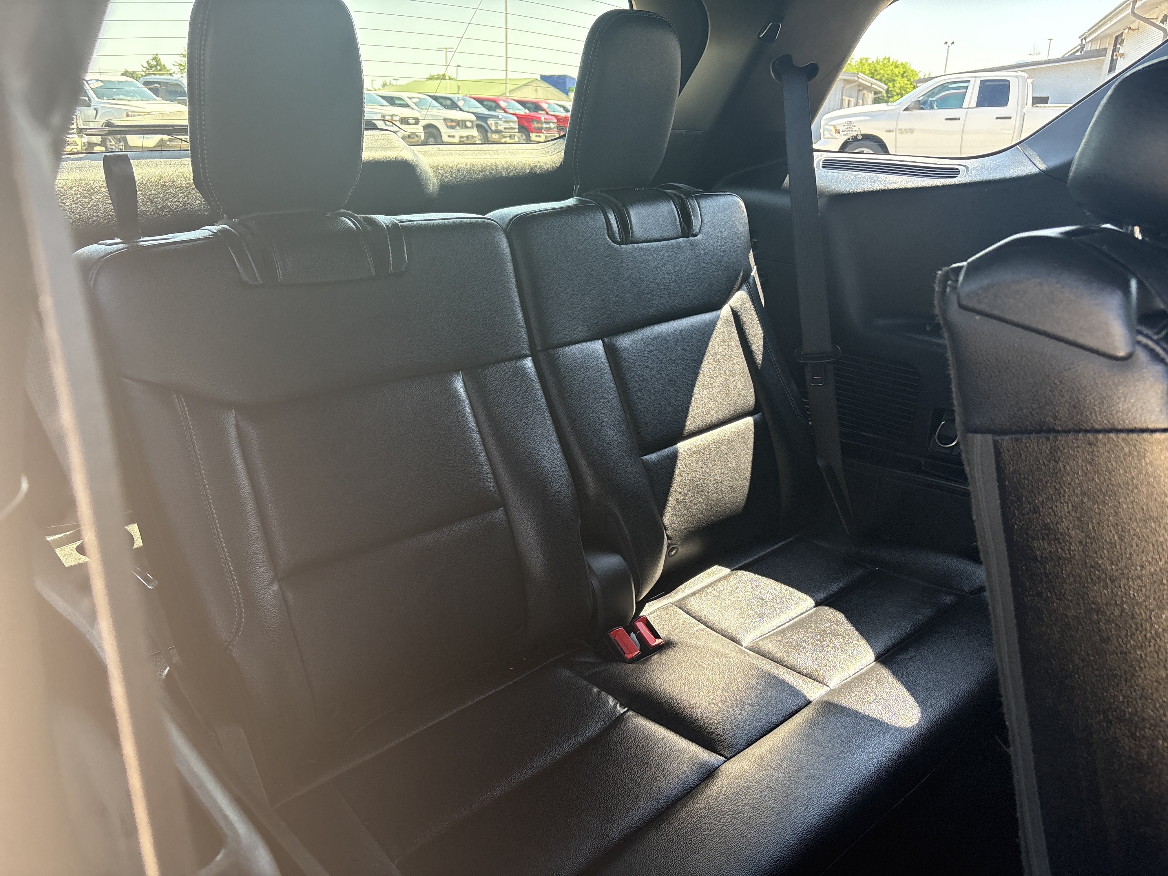 Used 2020 Ford Explorer XLT w/ Equipment Group 202A AWD/4WD image 8