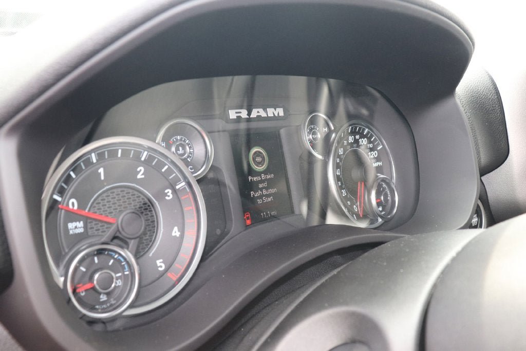 New 2024 RAM 2500 Big Horn w/ Towing Technology Group AWD/4WD image 15
