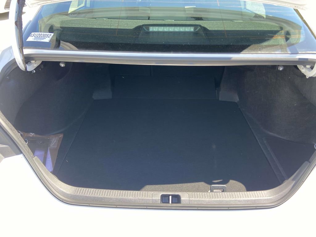 Used 2025 Toyota Camry SE w/ Multimedia Upgrade Package FWD image 10