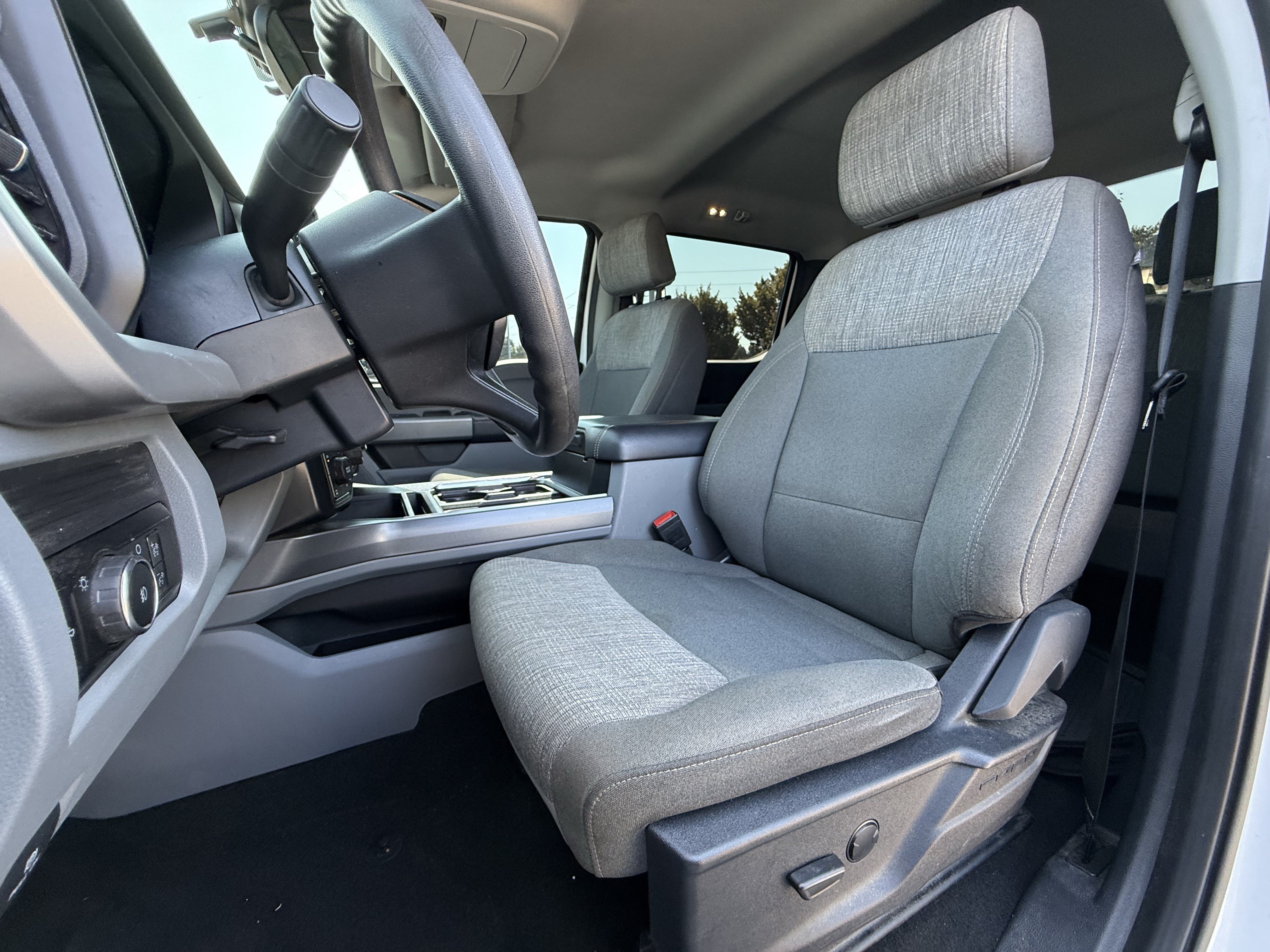 Used 2024 Ford F250 XLT AWD/4WD image 15