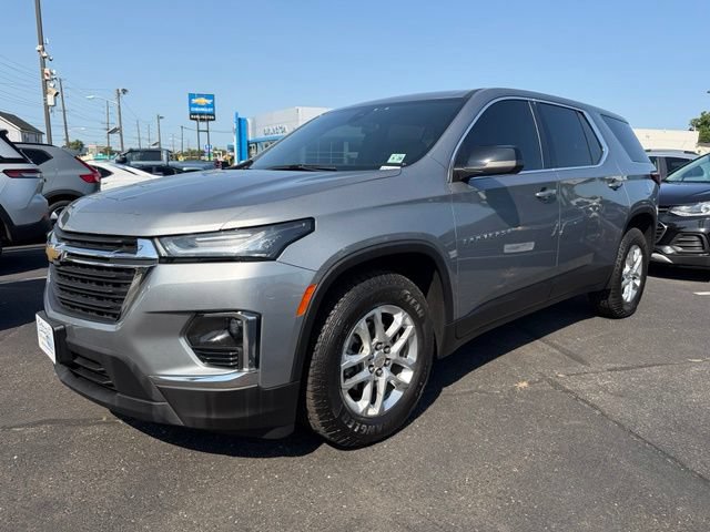 Certified 2023 Chevrolet Traverse LS AWD/4WD image 3