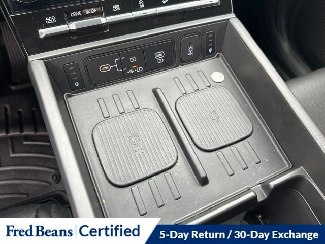 Used 2025 Hyundai Santa Fe Calligraphy AWD/4WD image 17