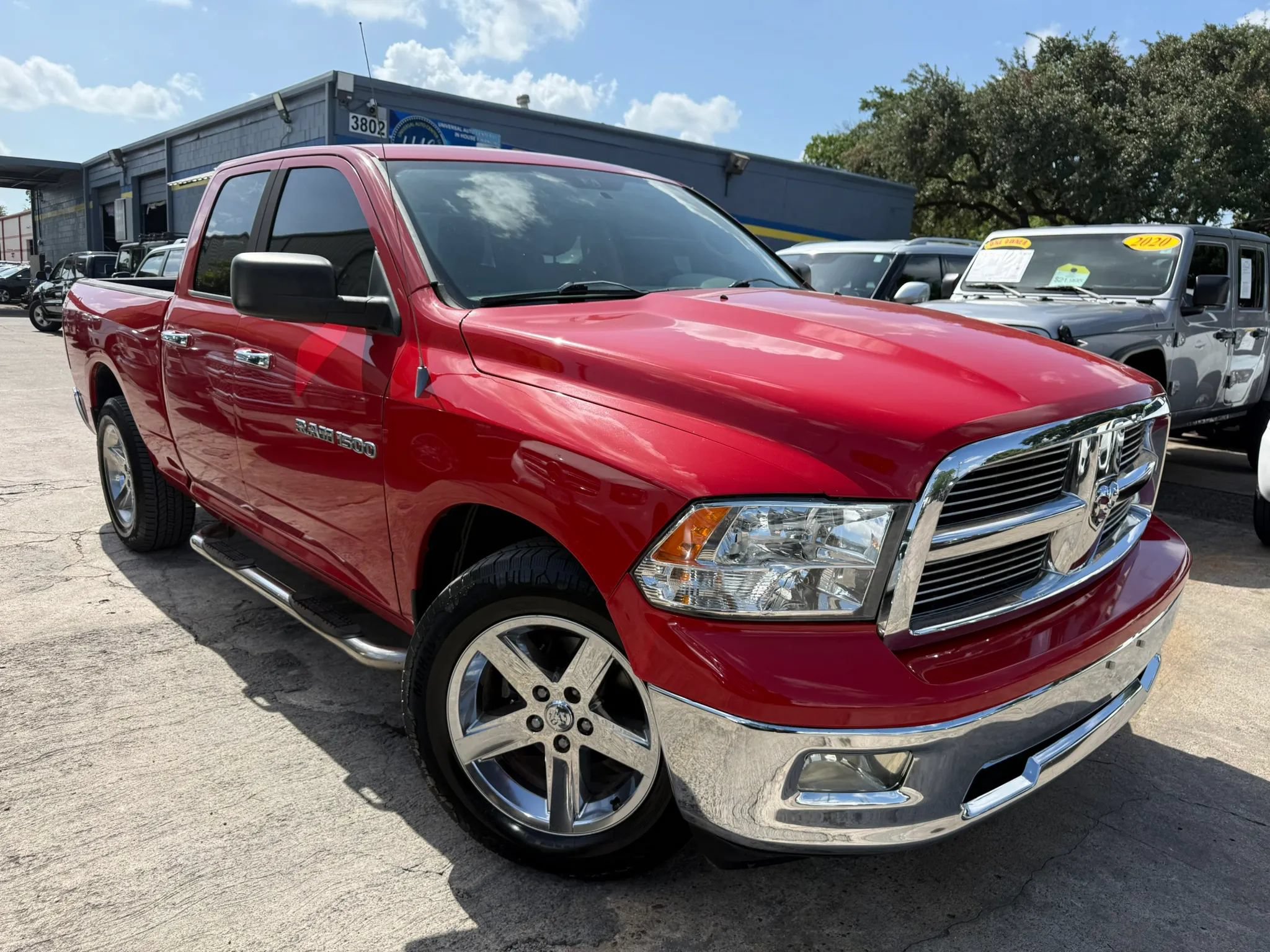Used 2011 RAM 1500 Lone Star AWD/4WD image 1