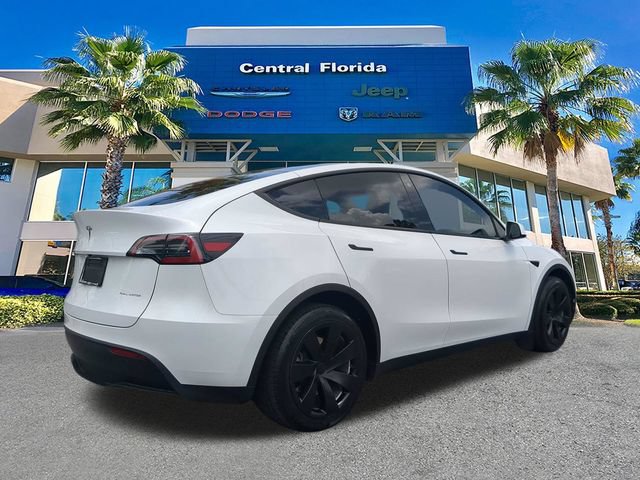 Used 2023 Tesla Model Y Long Range AWD/4WD image 5