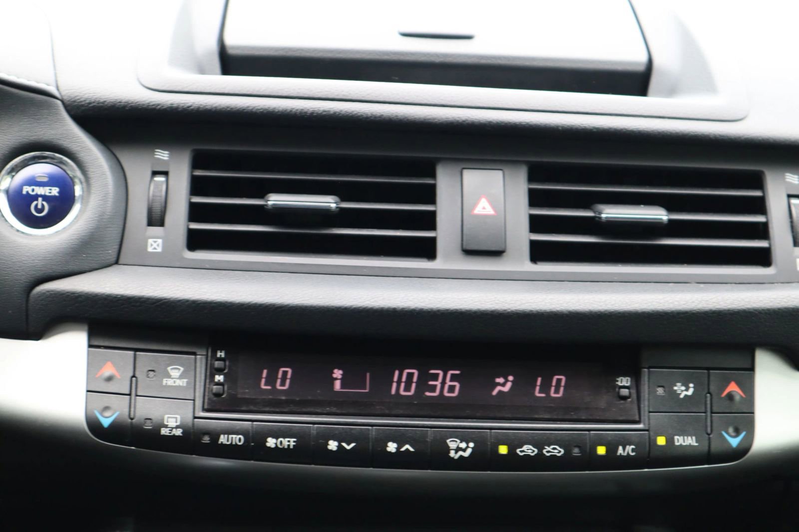 Used 2012 Lexus CT 200h image 21