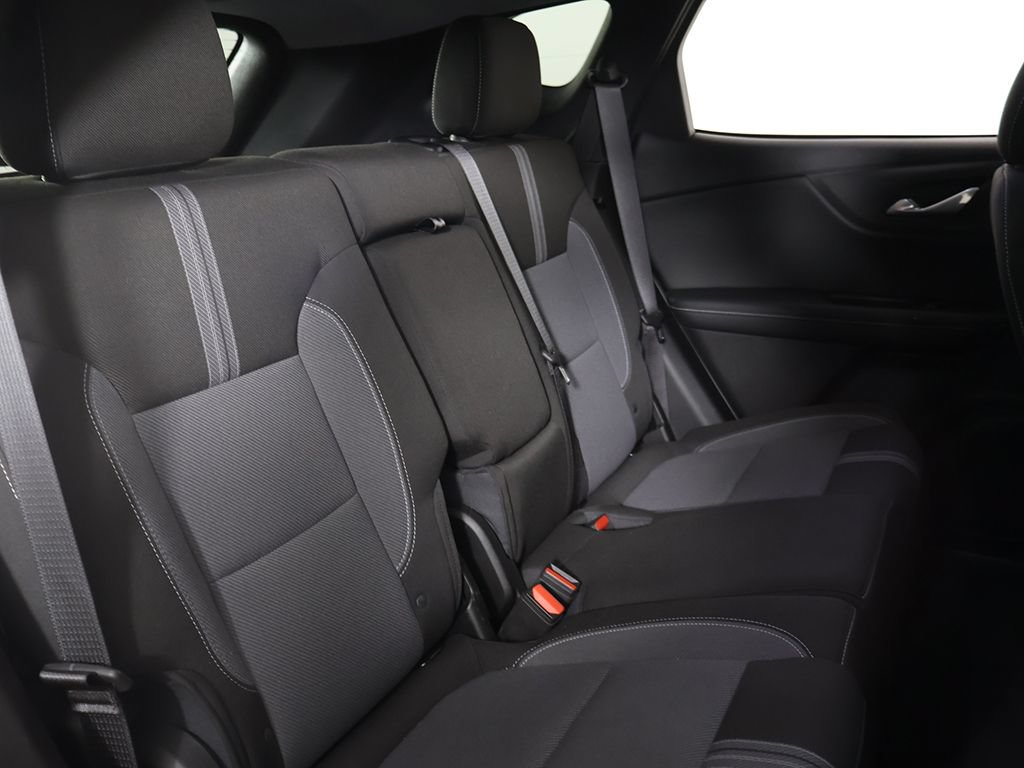 Used 2024 Chevrolet Blazer LT w/ Convenience Package FWD image 33