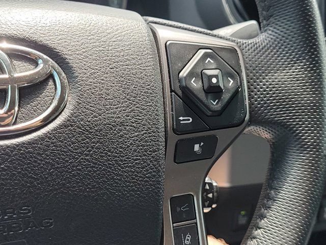 Used 2022 Toyota Tacoma SR5 w/ Technology Package RWD image 31