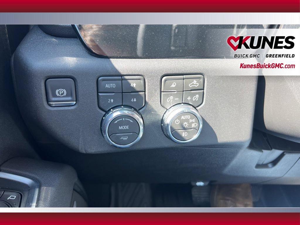 New 2026 GMC Sierra 1500 Elevation w/ Elevation Premium Package AWD/4WD image 21