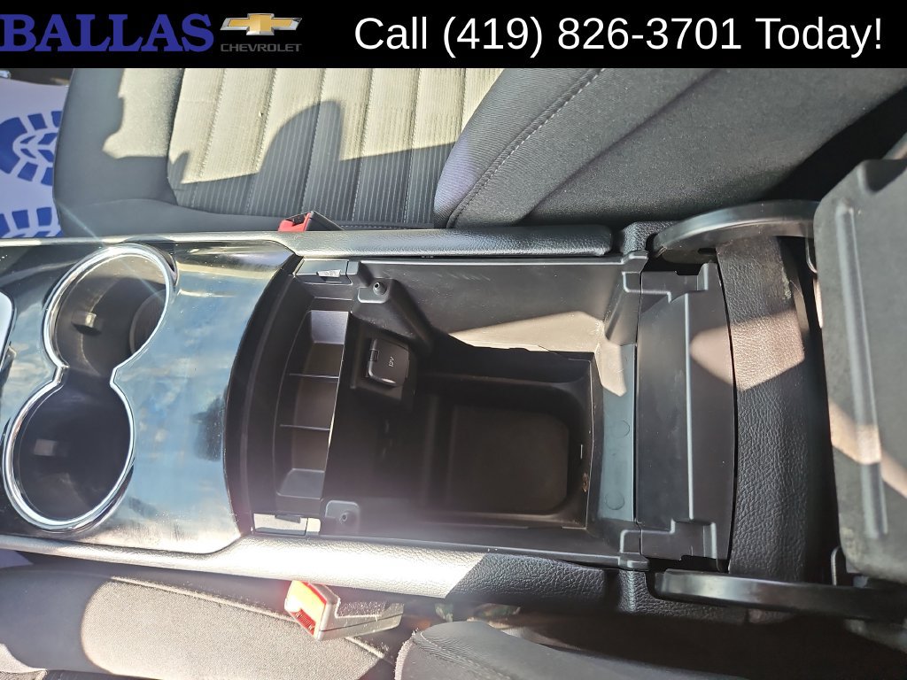Used 2018 Ford Edge SEL FWD image 21