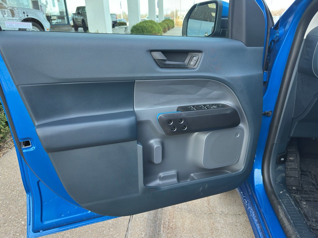 New 2025 Ford Maverick Lobo image 11