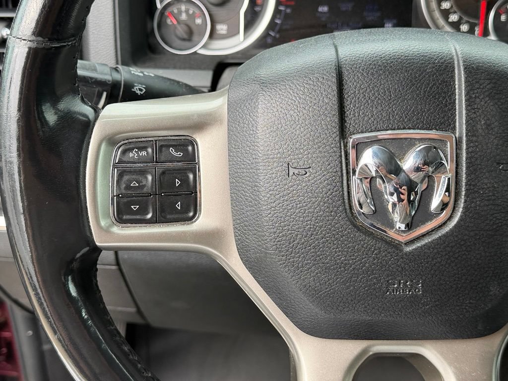 Used 2016 RAM 1500 Laramie w/ Convenience Group AWD/4WD image 17