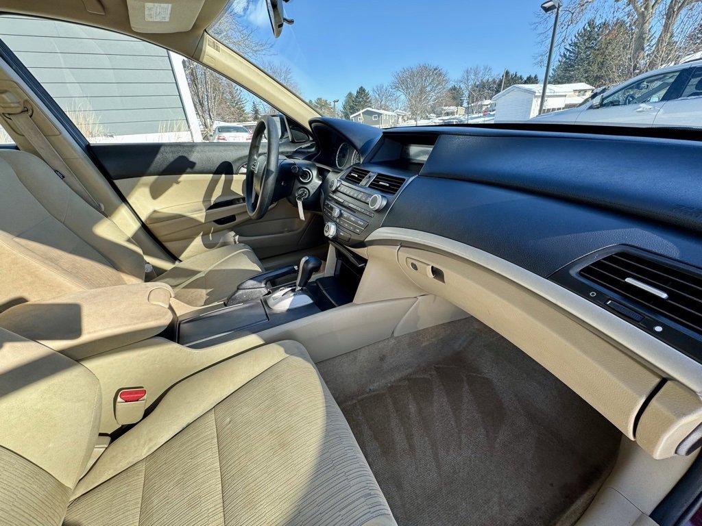 Used 2012 Honda Accord LX image 19