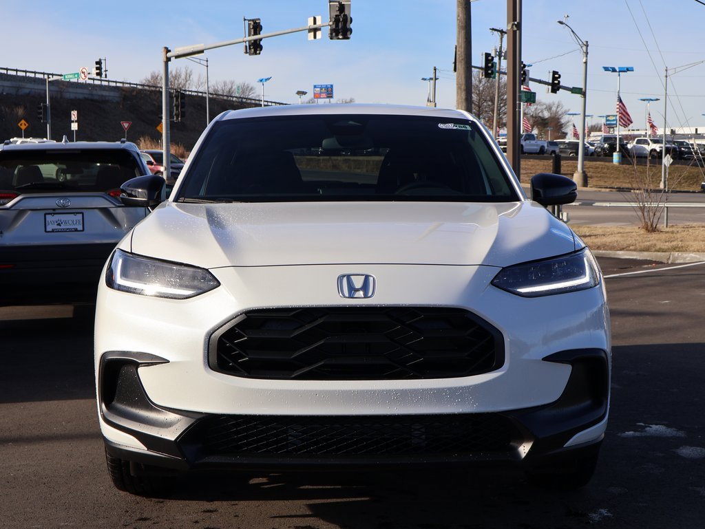 New 2026 Honda HR-V Sport image 2