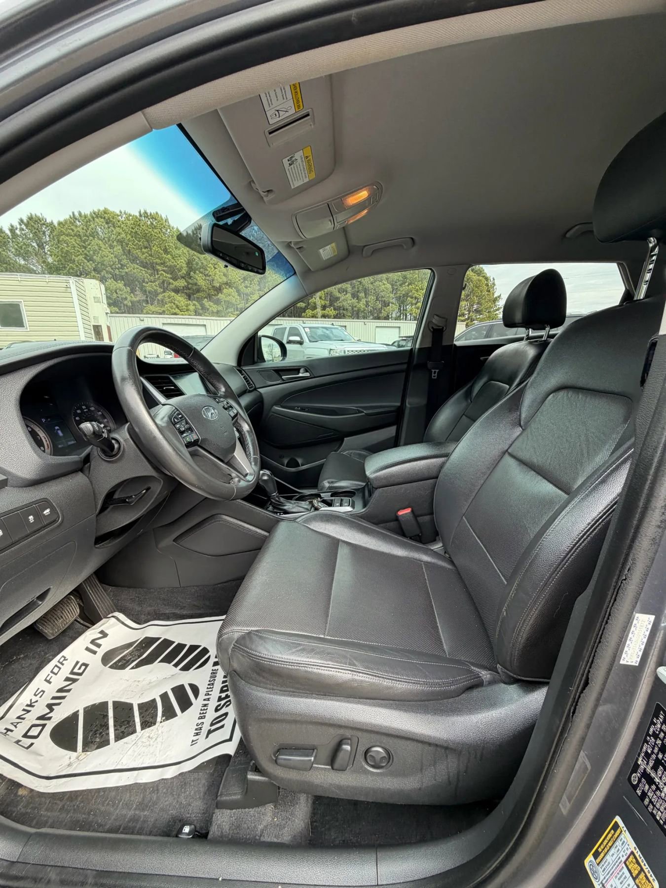 Used 2016 Hyundai Tucson Limited image 9