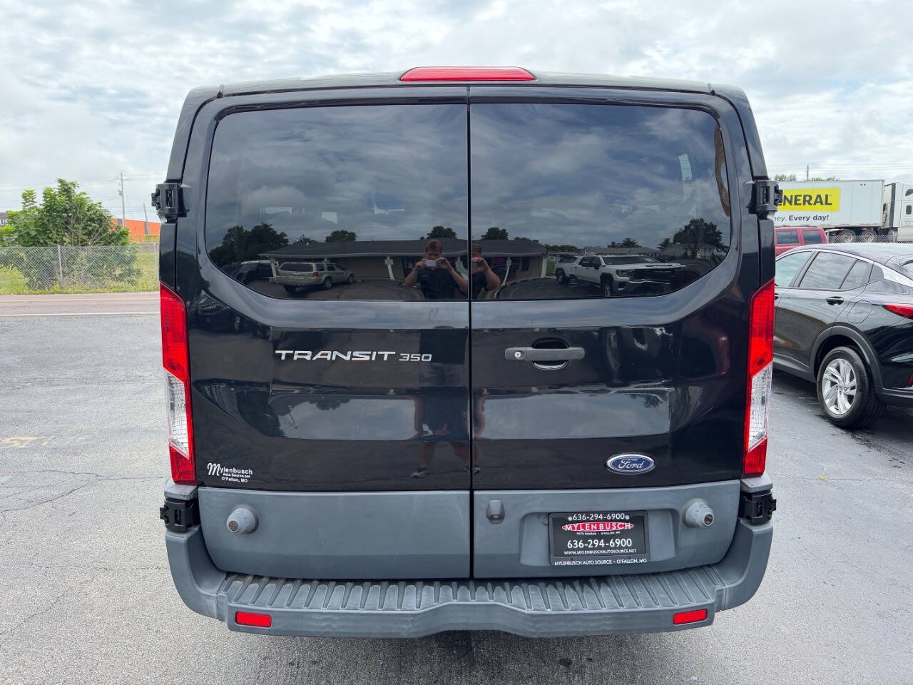 Used 2018 Ford Transit 350 XL RWD image 7