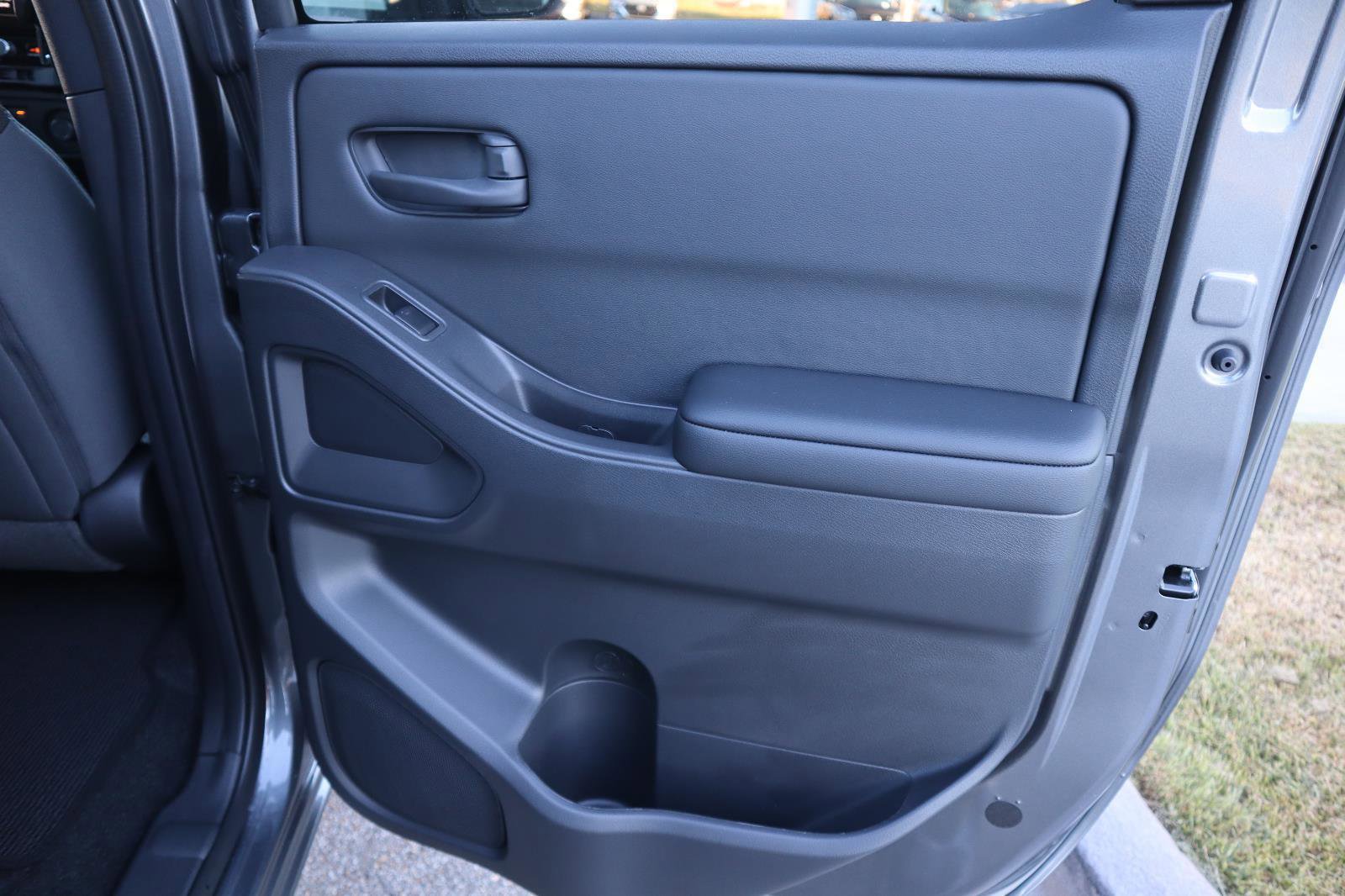 New 2026 Nissan Frontier SV w/ SV Convenience Package image 42