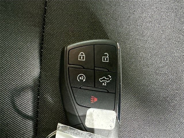 Used 2023 Chevrolet Colorado Trail Boss w/ Technology Package image 16