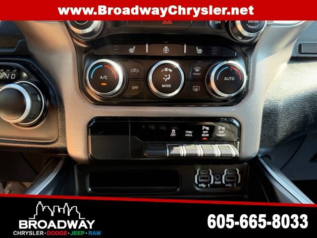 Used 2021 RAM 1500 Big Horn AWD/4WD image 18