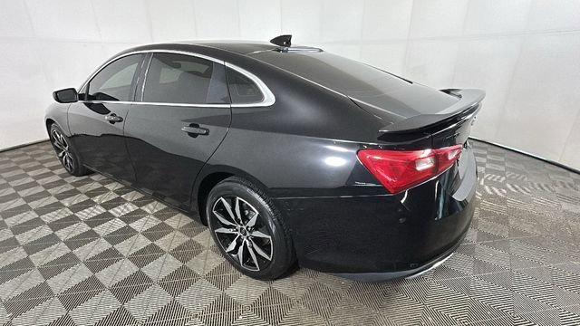 Used 2021 Chevrolet Malibu RS FWD image 5