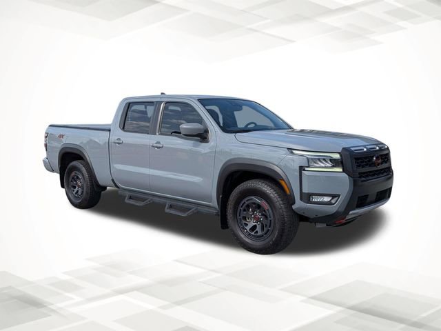 Used 2025 Nissan Frontier PRO-4X image 2