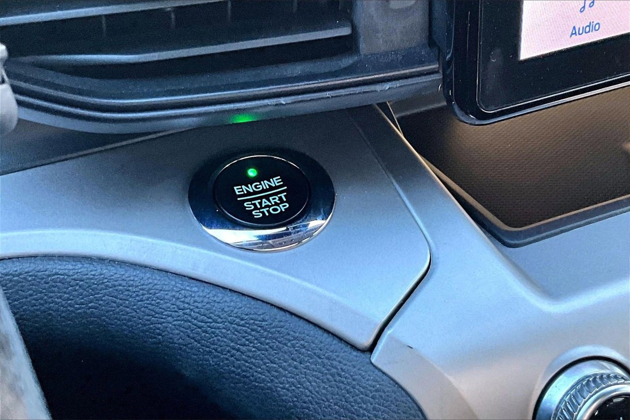 Used 2021 Ford Explorer XLT w/ Class III Trailer Tow Package image 27