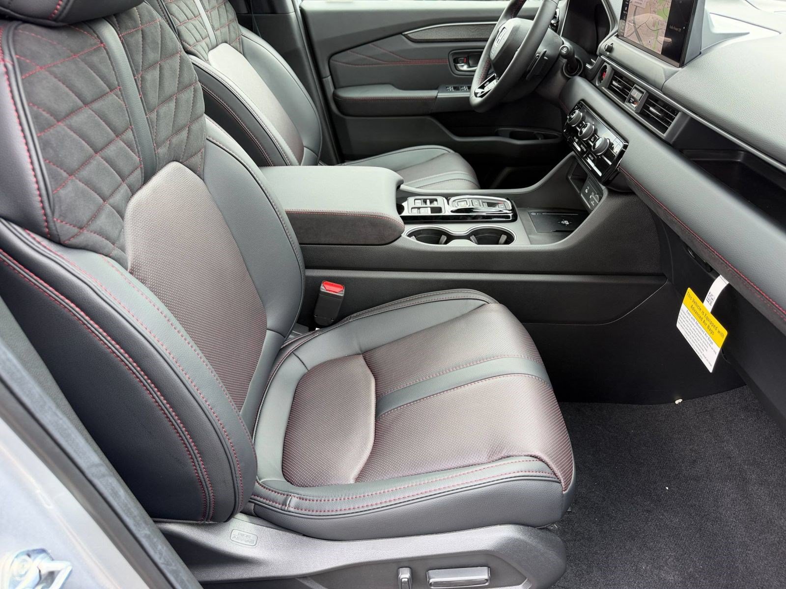 New 2026 Honda Pilot Black Edition image 21