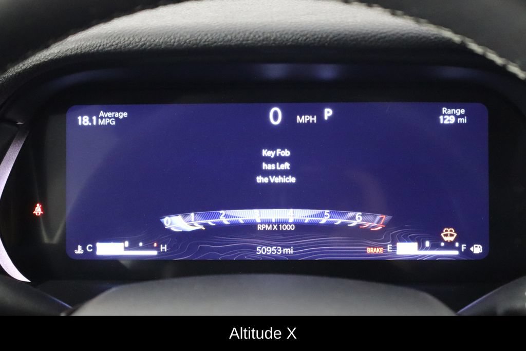 Used 2024 Jeep Grand Cherokee L Altitude RWD image 11