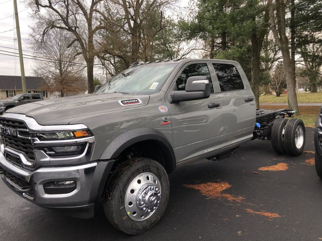 New 2026 RAM 4500 Tradesman image 3