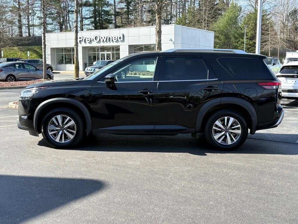 Certified 2022 Nissan Pathfinder SL image 5