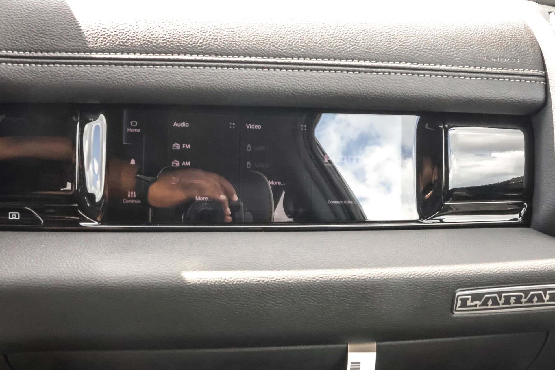 New 2026 RAM 1500 Laramie w/ Night Edition image 33