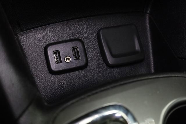 Used 2019 Chevrolet Cruze LT w/ Convenience Package image 24