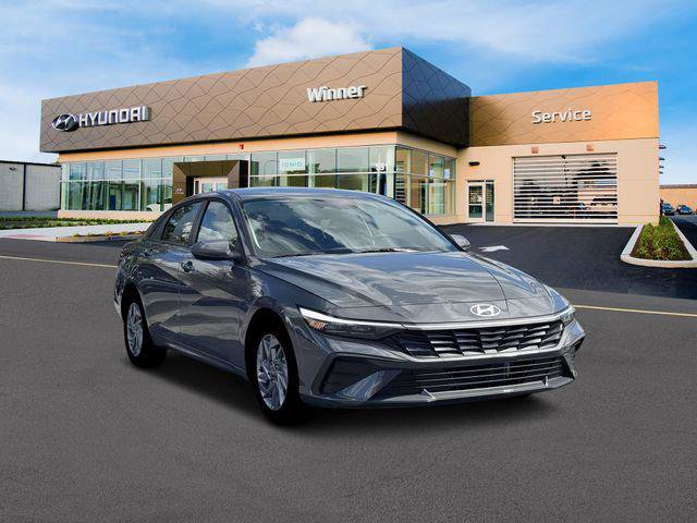 New 2026 Hyundai Elantra Blue image 11