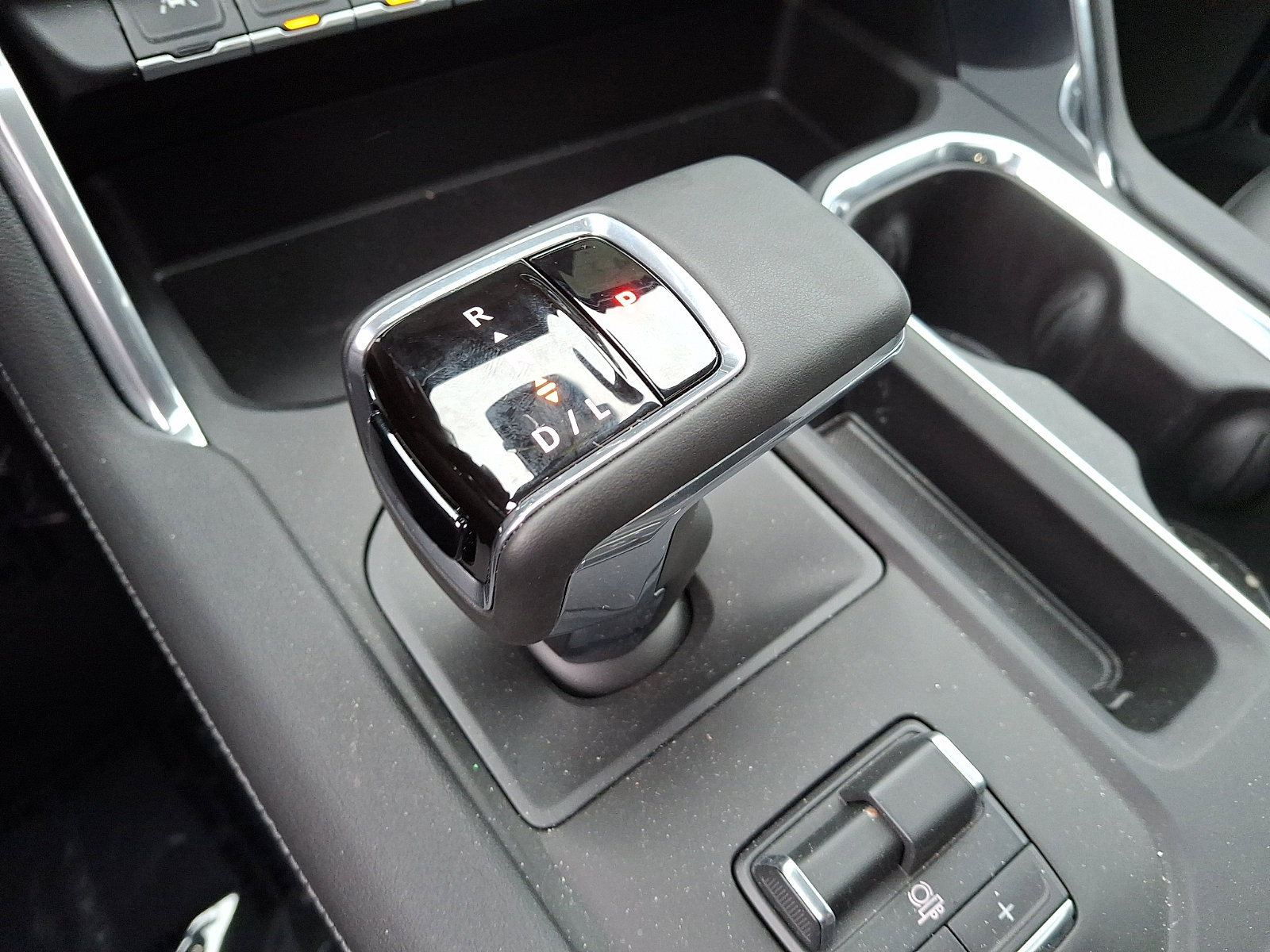 Used 2026 GMC Sierra 1500 Denali w/ Denali Reserve Package image 18