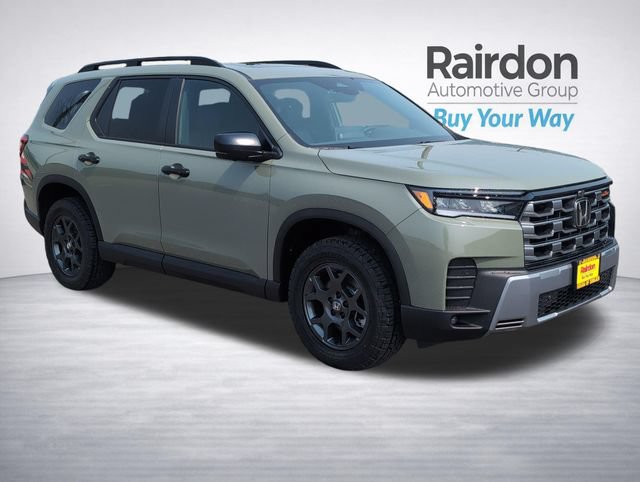 Used 2026 Honda Pilot TrailSport image 1