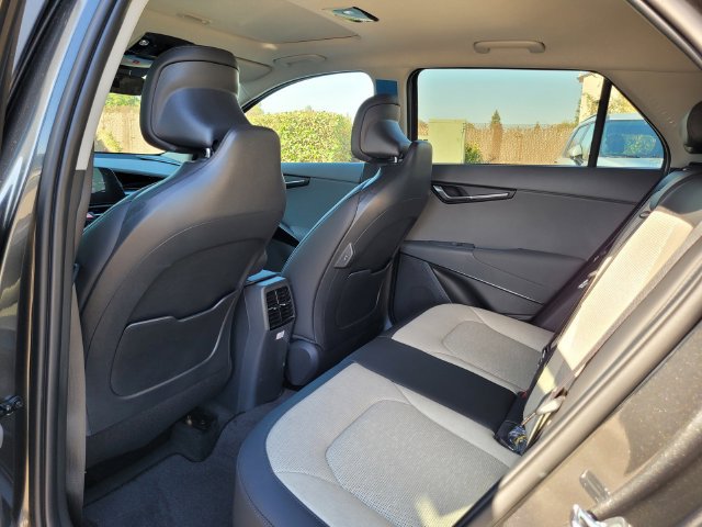 New 2026 Kia Niro FWD image 7