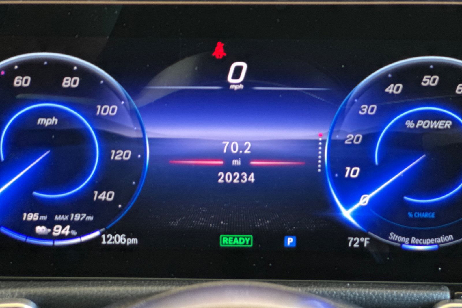 Certified 2024 Mercedes-Benz EQB 250+ image 36
