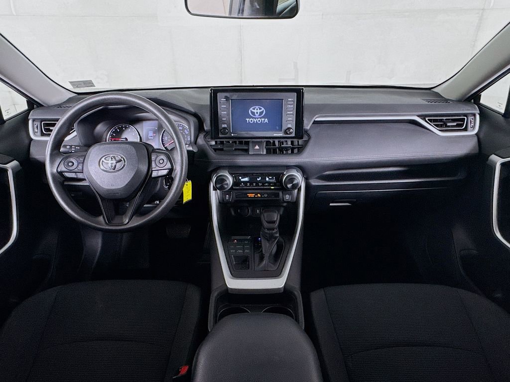 Used 2020 Toyota RAV4 LE w/ Carpet Mat Package image 26