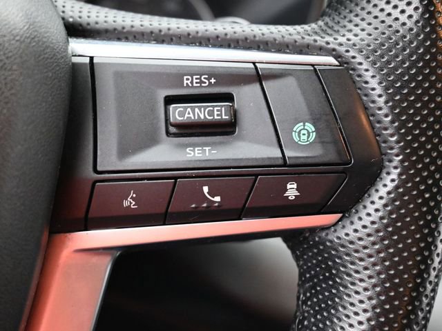 Used 2024 Mitsubishi Outlander SE image 18