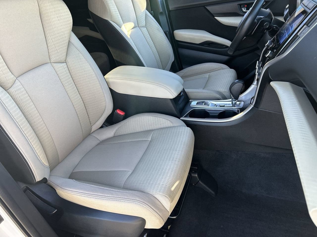 Used 2020 Subaru Ascent Premium w/ Convenience Package AWD/4WD image 8