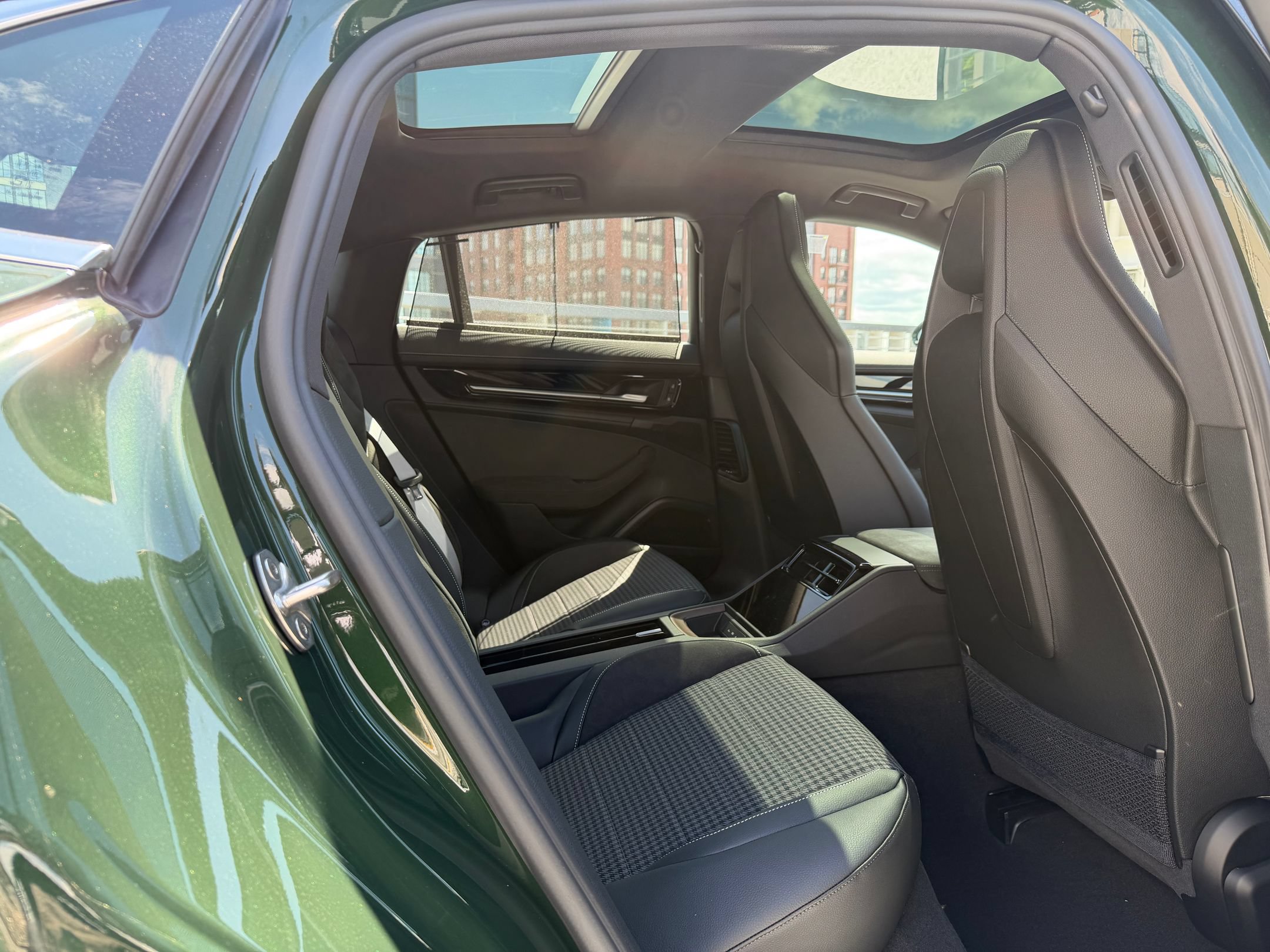 New 2026 Porsche Panamera 4 AWD/4WD image 18