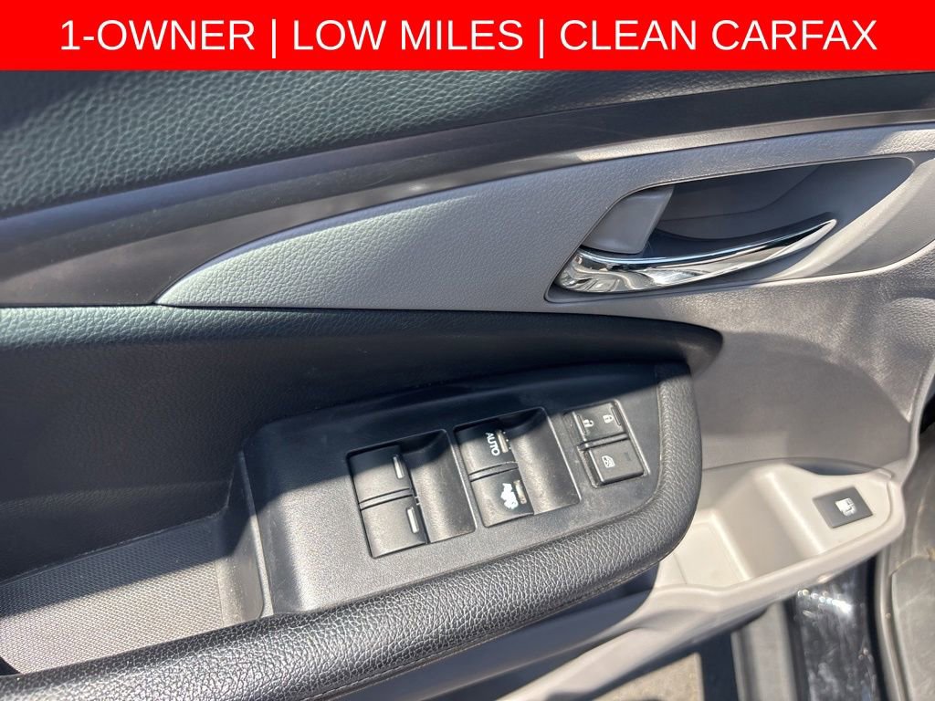 Used 2017 Honda Pilot EX image 16