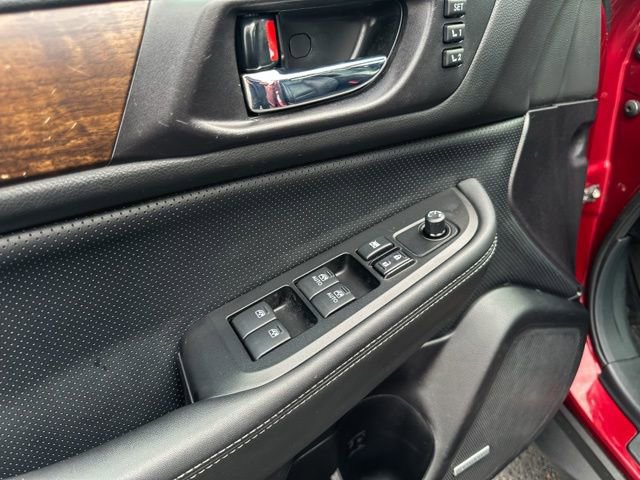 Used 2017 Subaru Outback 2.5i Limited image 16