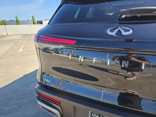Certified 2025 INFINITI QX60 Sensory w/ Vision Package AWD/4WD image 15