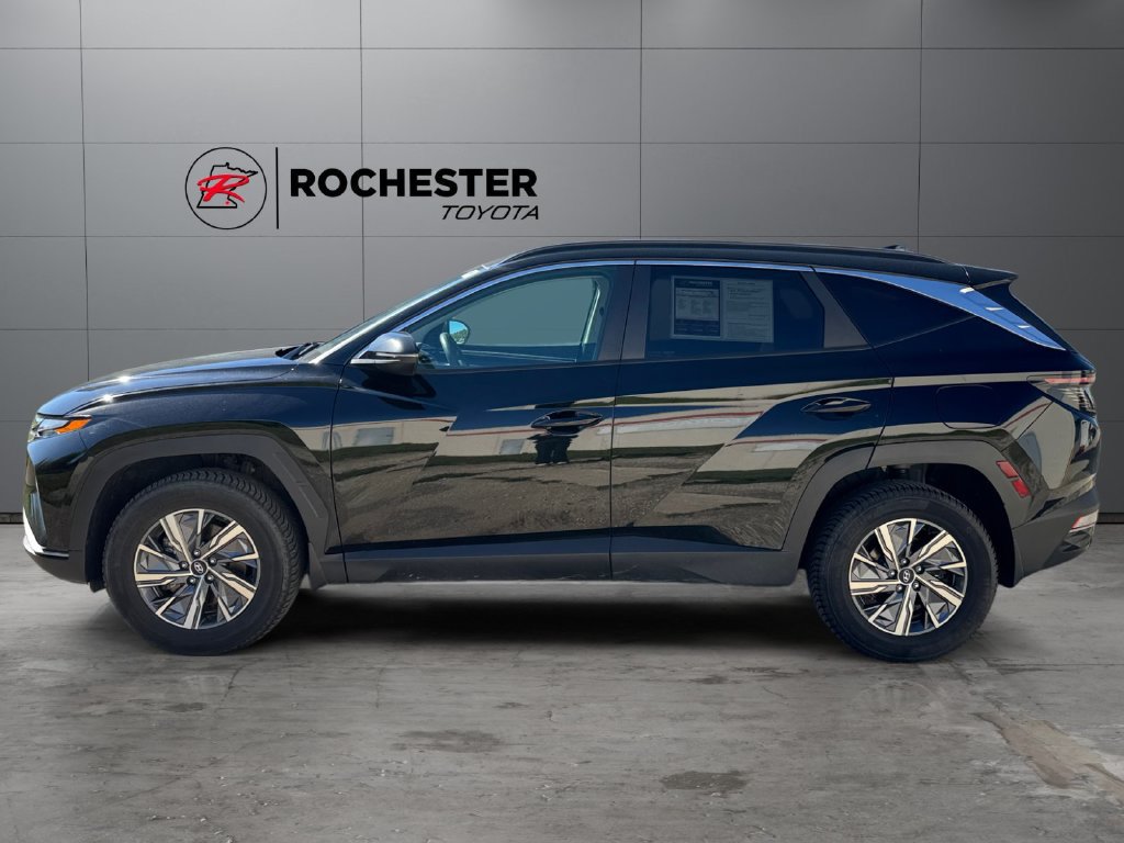 Used 2023 Hyundai Tucson Blue AWD/4WD image 2