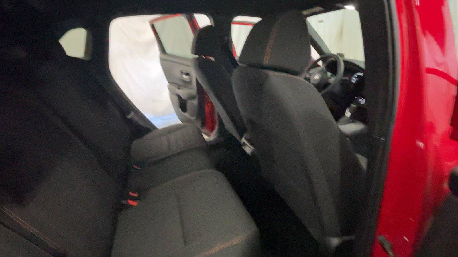 Certified 2025 Honda HR-V Sport image 27