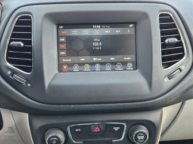Used 2019 Jeep Compass Latitude FWD image 13