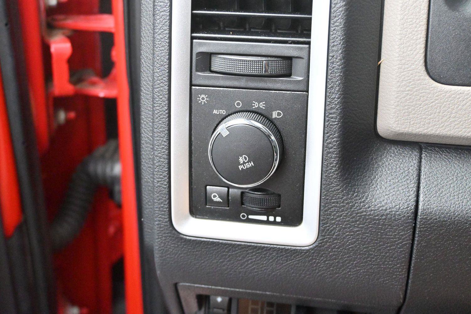 Used 2010 Dodge Ram 2500 Truck SLT w/ Big Horn Regional Pkg AWD/4WD image 26