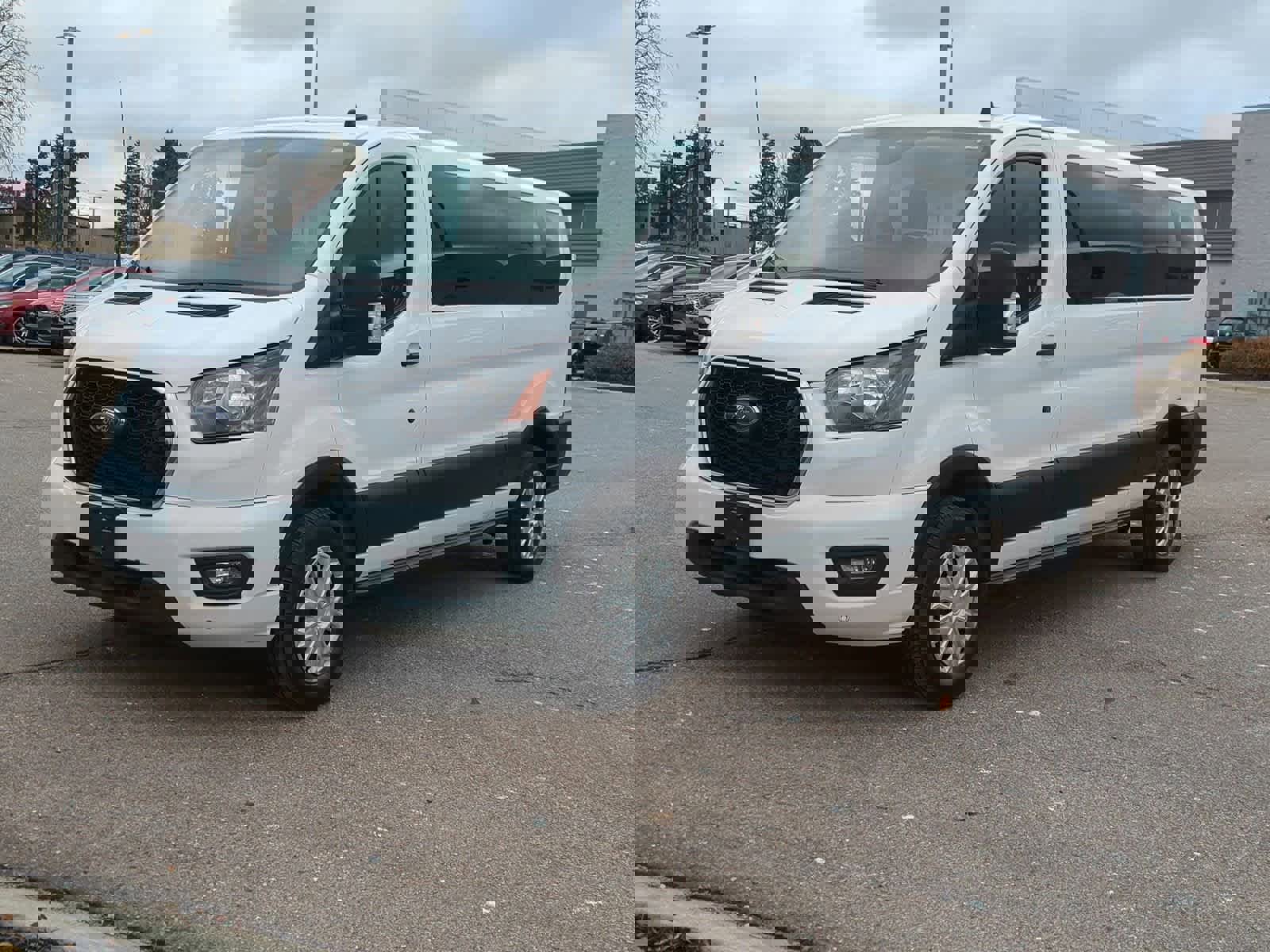 Used 2023 Ford Transit 350 XLT image 4