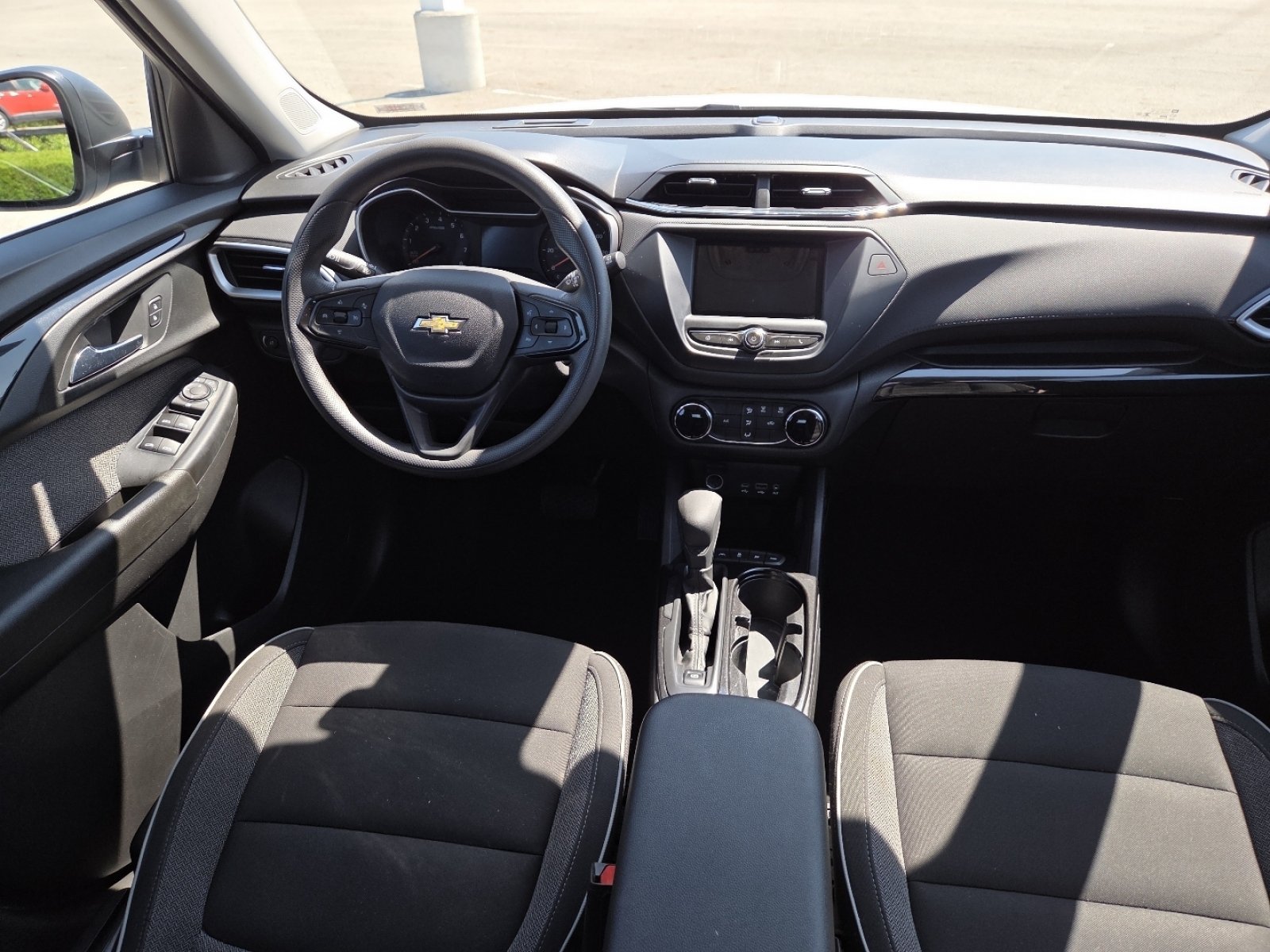 Used 2021 Chevrolet TrailBlazer LS AWD/4WD image 22